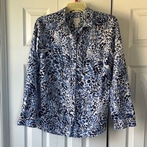 Chico's Navy and White Animal Print Button Down Shirt Size 2